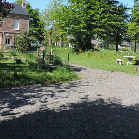 Belval Cottages Benouville  Exterior photo